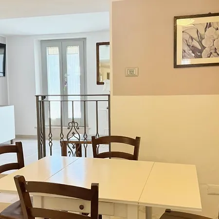 Se172 - Senigallia, In Centro Storico *